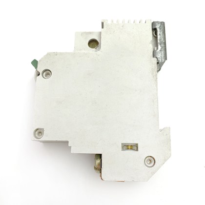 Ottermill M9 AMPS6 6A 6 Amp MCB Circuit Breaker Type 3